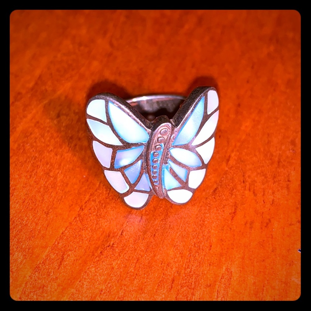 Sterling Silver Mother of Pearl butterfly ring